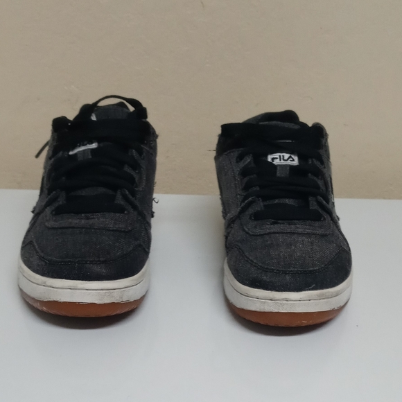 Shoes - Picture 4 of 4